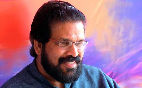 മുല്ലനേഴി പുരസ്കാരം കരിവള്ളൂര്‍ മുരളിക്ക്